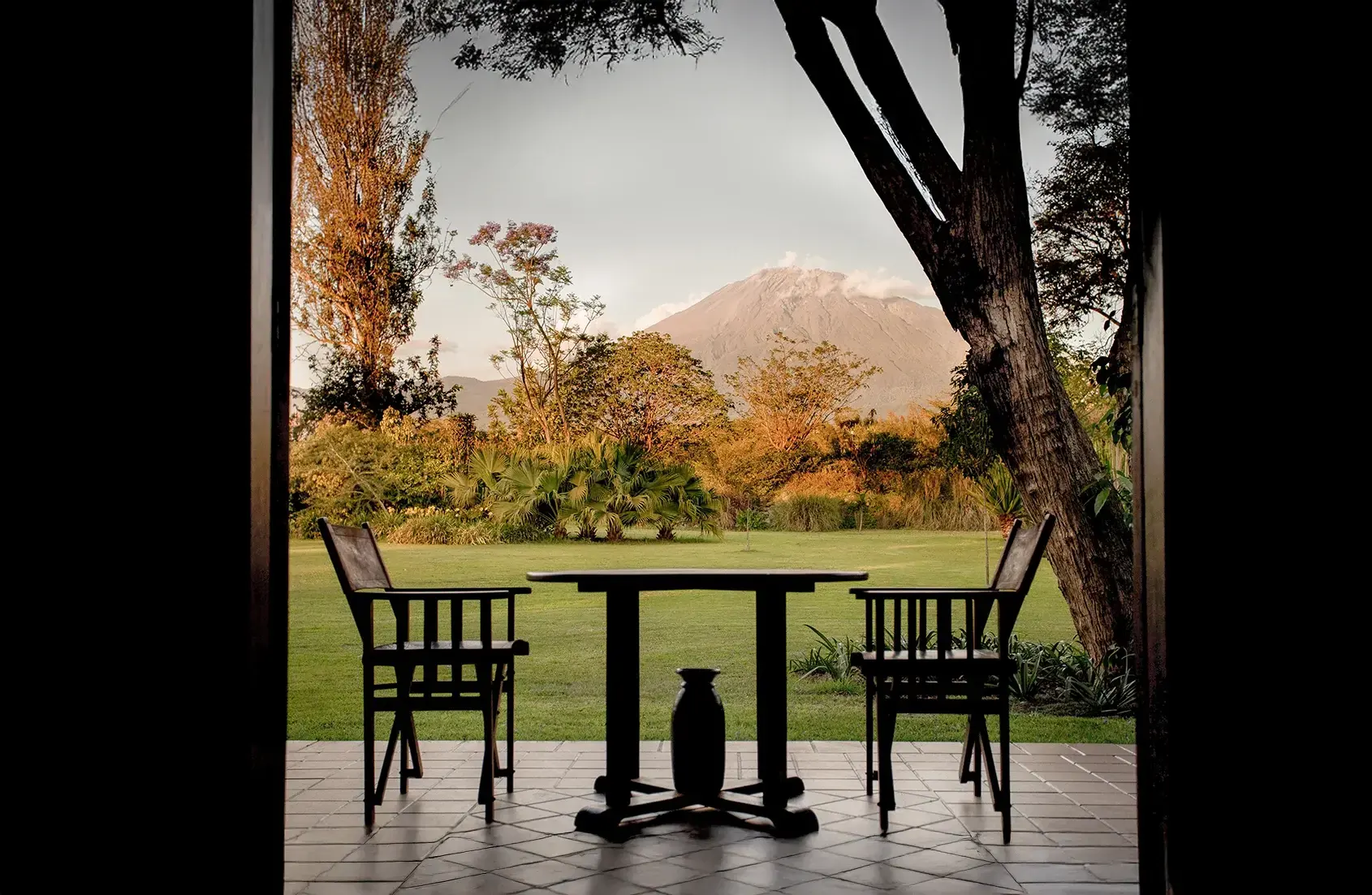 Legendary Lodge Arusha — accommodation on the Serengeti & Ngorongoro Express